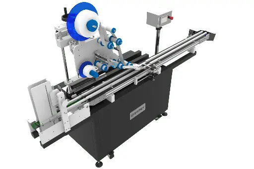 Automatic horizontal labeling machine